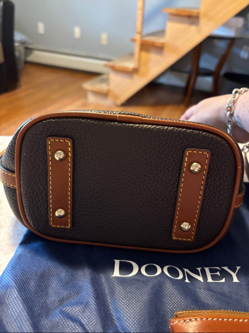 Dooney & Bourke Black Pebbled Leather Bucket Bag with Brown Trim and Coin Pouch - Picture 4 of 11